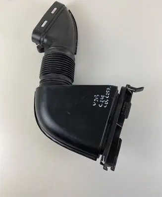 Mercedes-Benz E W213 Air intake duct part A6540943900