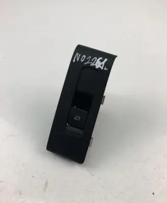 Volvo XC40 Electric window control switch 31456060