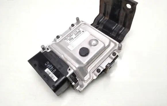 Hyundai ix20 Engine control unit/module 391182B330