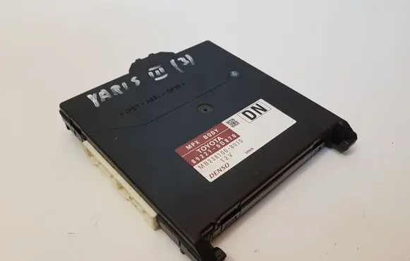 Toyota Yaris Other control units/modules 892210D870