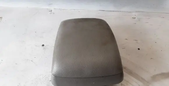 KIA Sorento Armrest