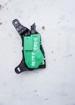 Nissan Qashqai J12 Tailgate/trunk/boot lift motor SIOWNIK