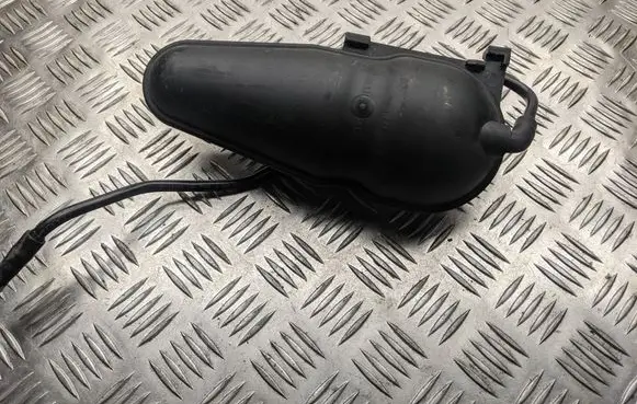 Audi A7 S7 4G Vacuum air tank G013541A