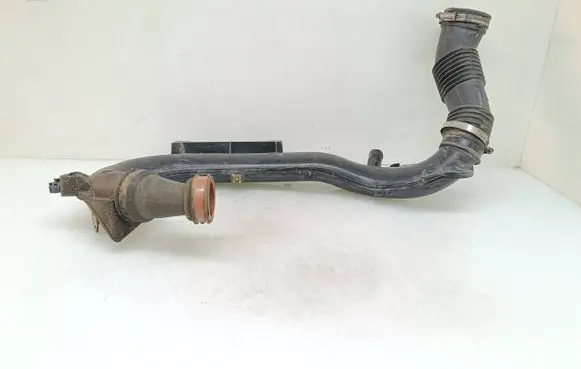 Ford Mondeo MK IV Turbo air intake inlet pipe/hose AV619C623B AG919C623AC N07011G170B