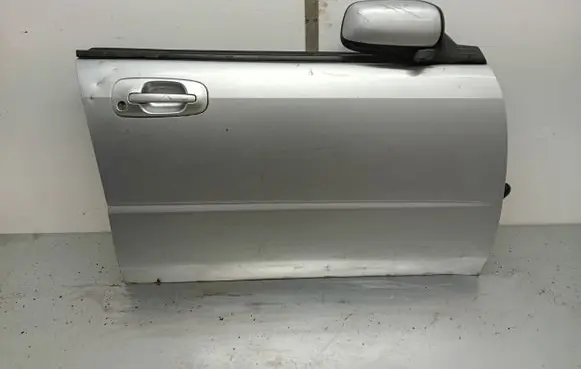 Subaru Impreza II Front door