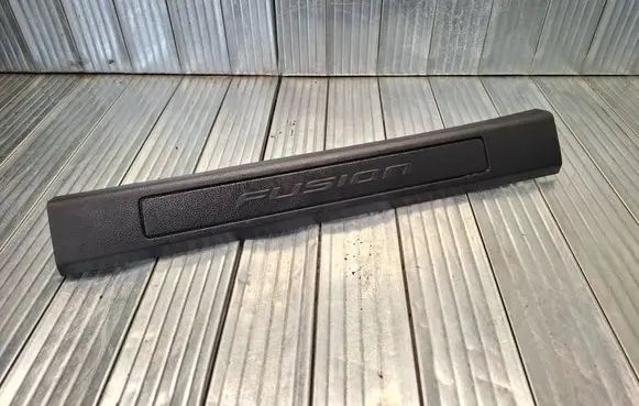 Ford Fusion II Front sill trim cover DS73F13200A IAC1320901