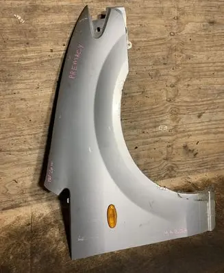 Mazda Premacy Fender