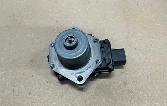 Mercedes-Benz EQS X296 Fuel injection high pressure pump A2969006412 A2969013700 2312521214