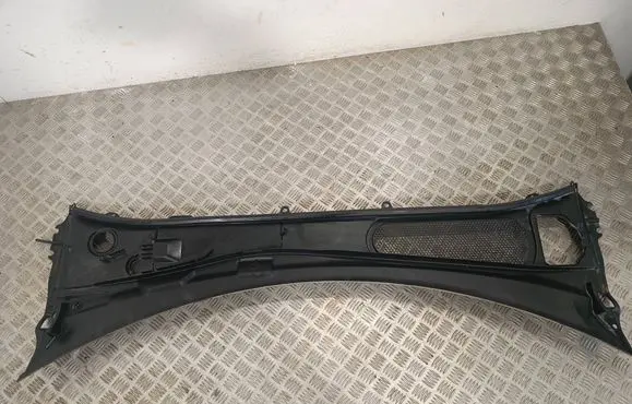 Volvo S60 Wiper trim 