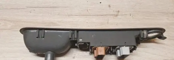 Renault Espace - Grand espace IV Electric window control switch 8200857523