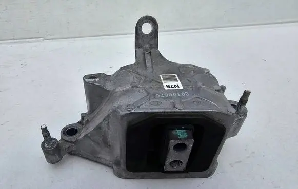 Hyundai Tucson IV NX4 Engine mount bracket 21824N9500