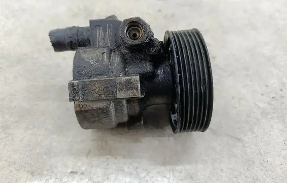 Renault Master II Power steering pump 