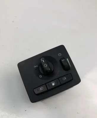 Volvo V50 Light switch 30739299