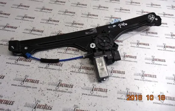 BMW 2 F46 Front door window regulator with motor 71019003