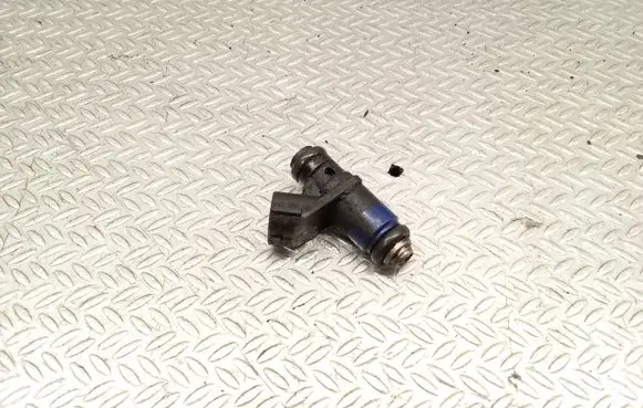Seat Ibiza III (6L) Fuel injector 036906031AB