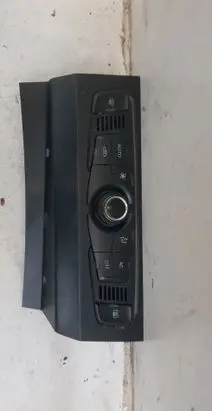 Audi A5 8T 8F Climate control unit 8T1820043T