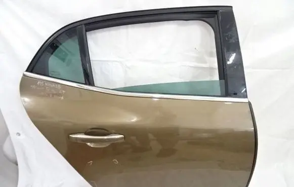 Rear door