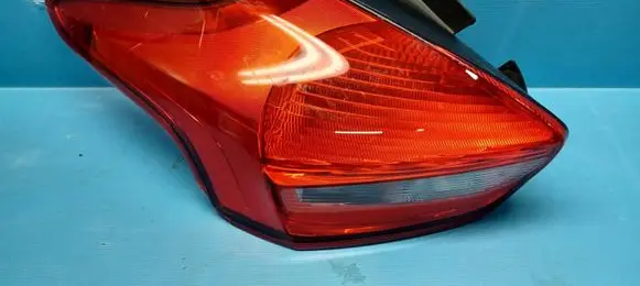 Ford Focus Rear/tail lights 20-211-01161