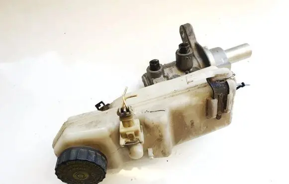 Toyota Auris 150 Master brake cylinder 0204y24235