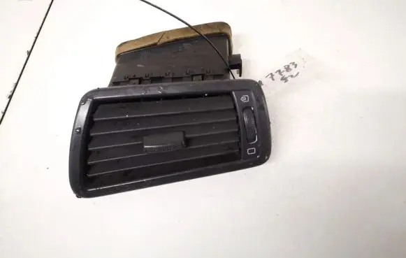 Citroen C8 Dash center air vent grill 1484108077