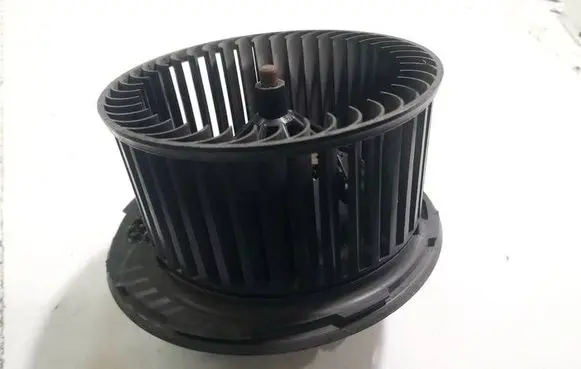Volkswagen PASSAT CC Heater fan/blower 3C1820015N