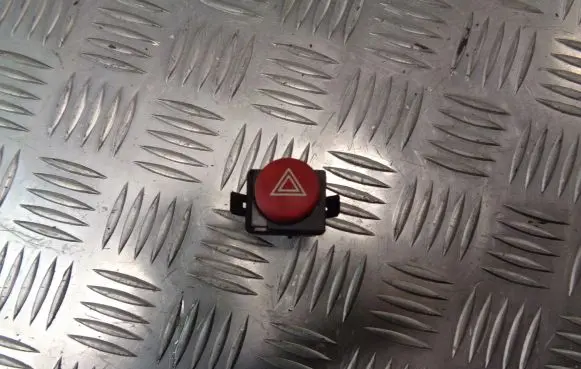 Seat Ibiza III (6L) Hazard light switch 6L1953235A