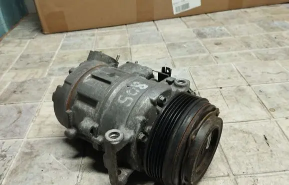 BMW 1 E81 E87 Air conditioning (A/C) compressor (pump) 6SBU14C 4472601852 06L09847