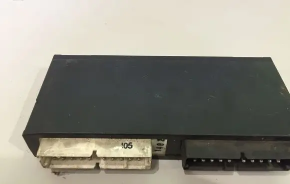 BMW 5 E34 Comfort/convenience module 61351379741 606140