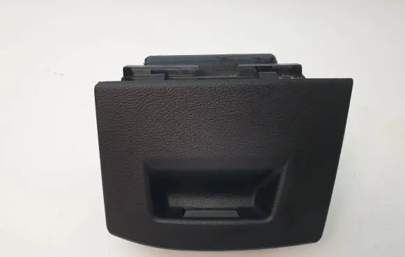 BMW X5 F15 Glove box T0507115 9270608