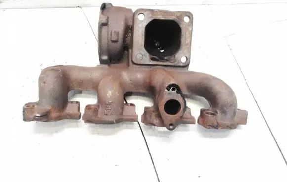 Exhaust manifold