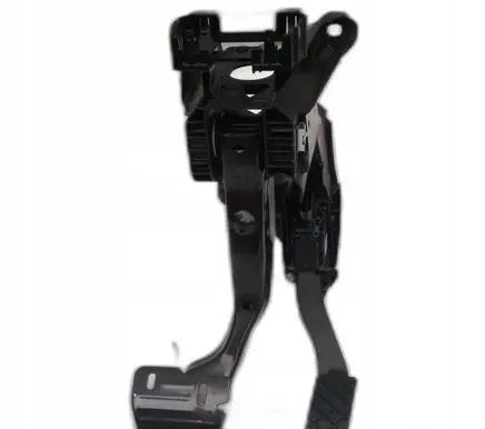 Audi Q3 F3 Accelerator throttle pedal 5Q1723503L
