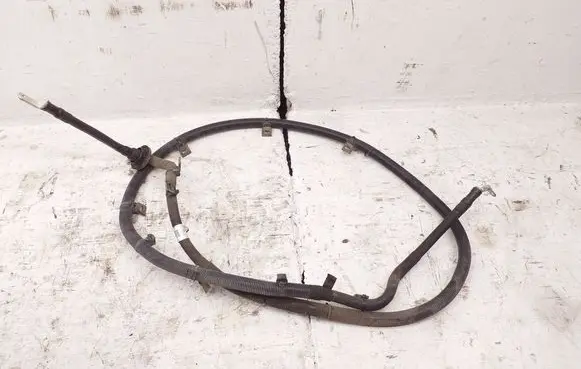 Opel Astra K Positive cable (battery) 39022710