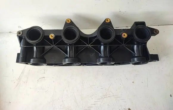 Renault Trafic II (X83) Intake manifold 8200102358 00024100