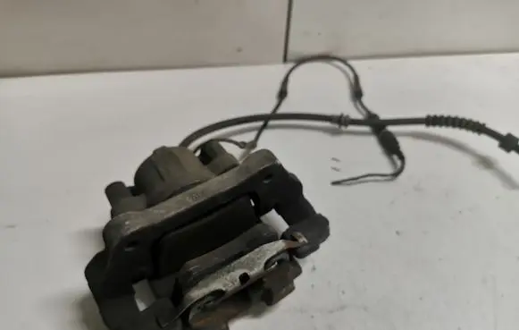 BMW 4 F36 Gran coupe Front brake caliper