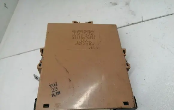 Toyota Prius (XW20) Gateway control module 8911147050 2324005290