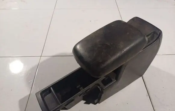 Subaru Forester SH Armrest 