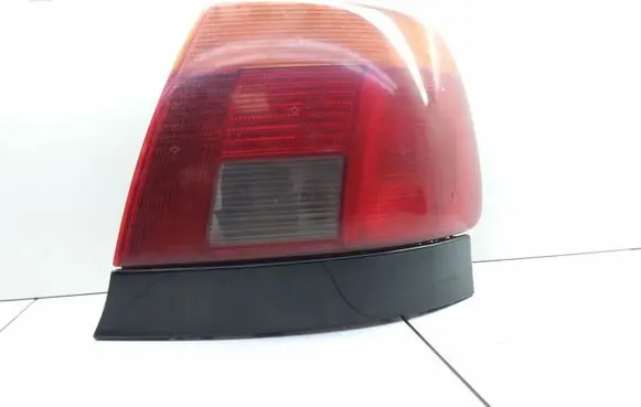Audi A4 S4 B5 8D Rear/tail lights 8D0945096