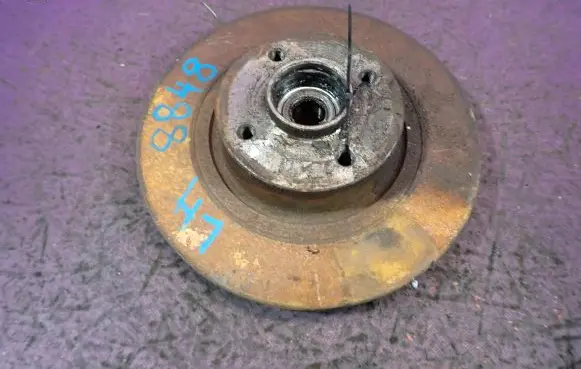 Renault Megane II Rear wheel hub spindle/knuckle 