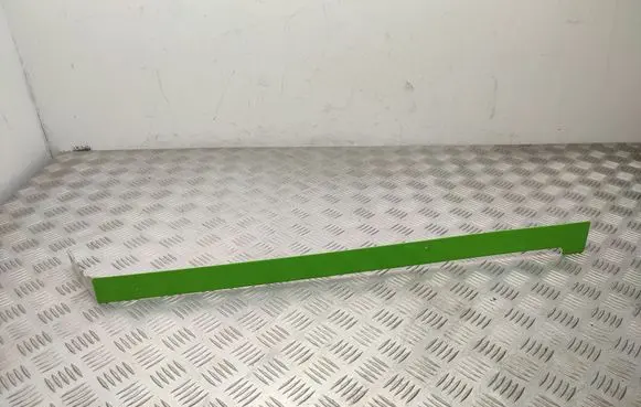 Volkswagen Caddy Sliding door rail trim 2K0843795A