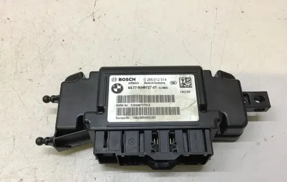 BMW 2 F22 F23 Airbag control unit/module 9348727 0285012514 31934872701Z