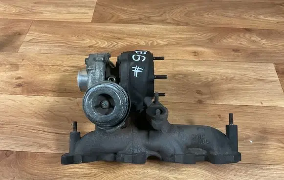 Audi A4 S4 B7 8E 8H Turbo 03G145702G