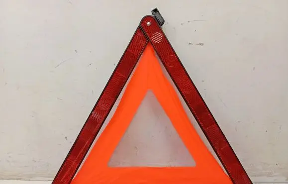 Peugeot 3008 II Emergency warning sign 27R032734