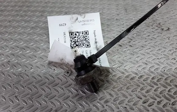 Volkswagen Golf III Oil pressure sensor 028919081D