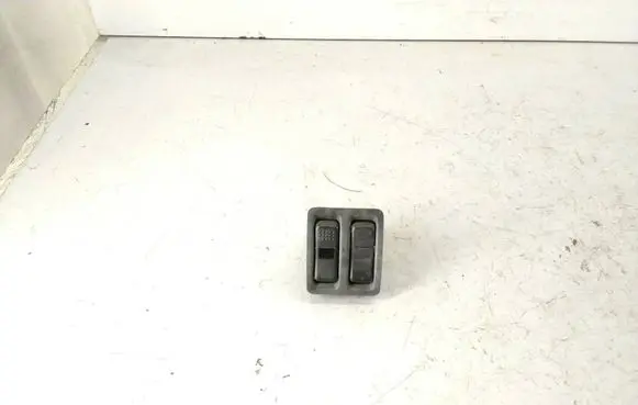 Mitsubishi Galant Windscreen/window heater switch 14260