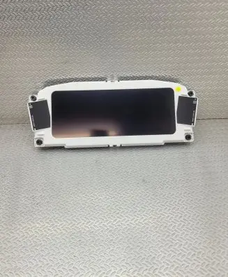 Peugeot 308 Speedometer (instrument cluster) 9835847680