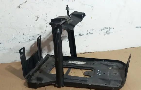 Mercedes-Benz S W221 Battery box tray