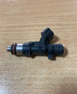 Citroen C4 I Fuel injector 0280158057