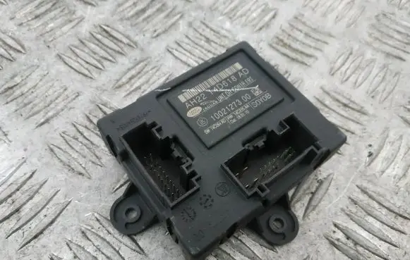 Land Rover Range Rover Sport L320 Door control unit/module AH2214D618AD