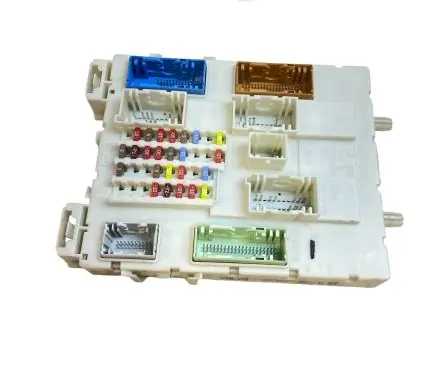 Volvo V40 Fuse module 31394621