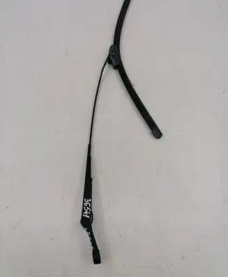 Skoda Superb B5 (3U) Front wiper blade arm 3B1955410